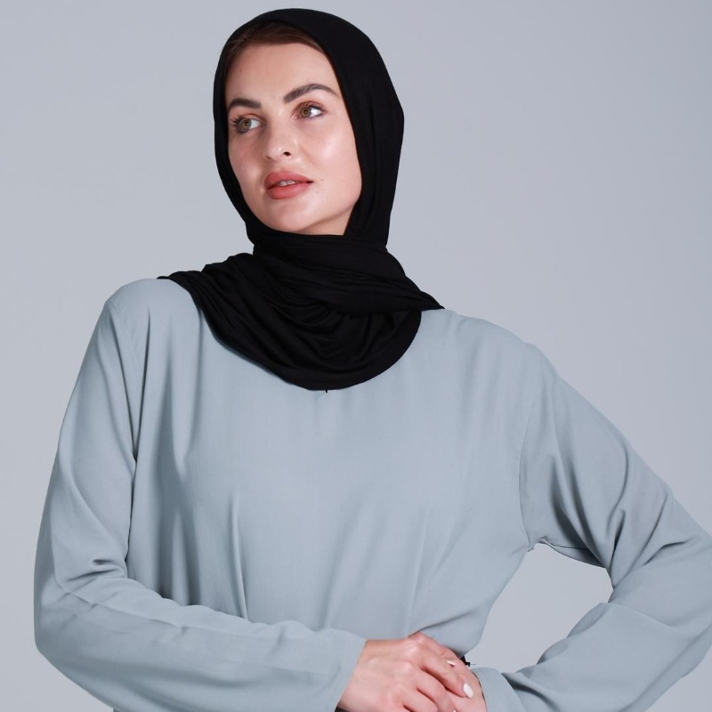 Simple Abaya In Chrome Grey