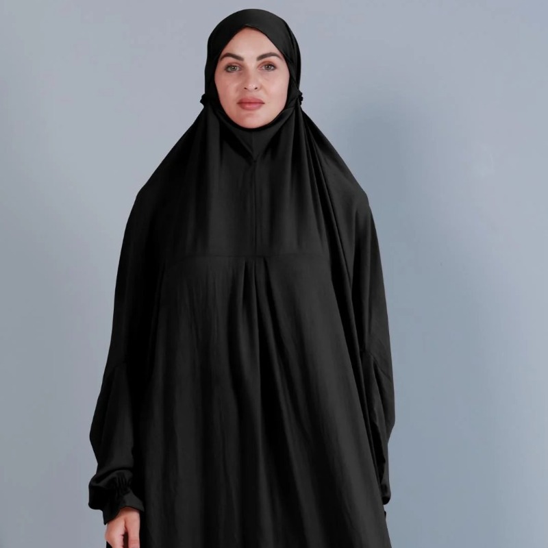Elegant Islamic Prayer Dress In Black