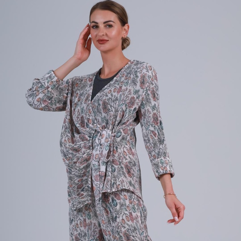 Stylish Coord Set with an Attached Belt